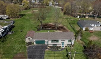 206 Fairview Ave, Auburn, ME 04210