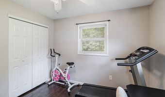 519 Bay Blvd, Bayville, NJ 08721