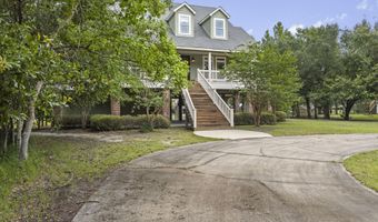 10051 Cain Rd, Bay St. Louis, MS 39520