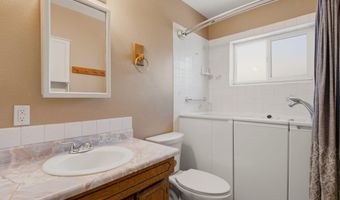 1312 Boatright Dr NE, Albuquerque, NM 87112