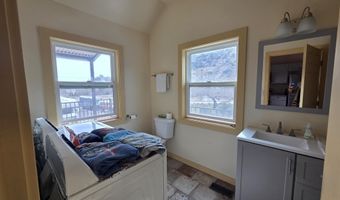 132 Naco Rd, Bisbee, AZ 85603