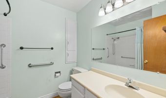 829 E CARLSON St, Cheyenne, WY 82009