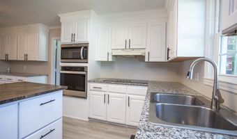 2023 Concord Dr, Camden, SC 29020