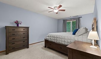 13941 Herald Ct, Apple Valley, MN 55124
