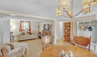 958 W Hunt Rd, Alcoa, TN 37701