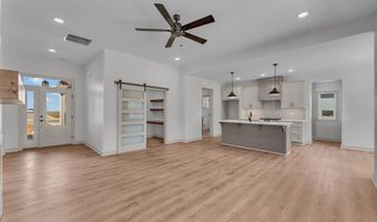 318 Rockers Dr, Baldwin City, KS 66006