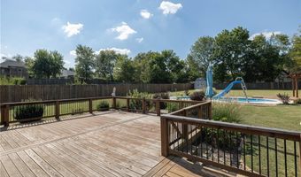 206 Tunbridge Dr, Bentonville, AR 72712