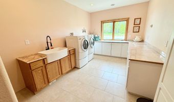 20 Mulberry Ln, Babbitt, MN 55731