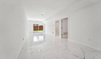 90 E 27TH St 1, Bayonne, NJ 07002
