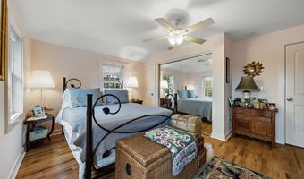 45 Mountainside Ave, Atlantic Highlands, NJ 07716