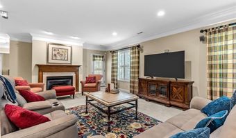1533 Dietrich Place Ct, Ballwin, MO 63021