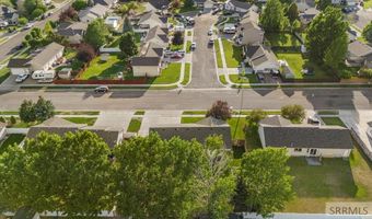 3951 S Summerwood Ln, Ammon, ID 83406