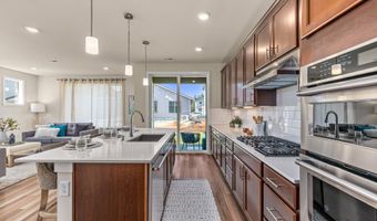 3876 McCormick Village Dr, Bremerton, WA 98312
