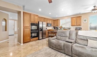 2152 Drew Rd, Escondido, CA 92027