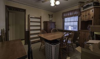 1625 Jay Ct, Aurora, MO 65605