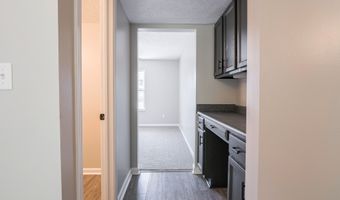 2924 Coles Creek Ln, Indianapolis, IN 46217