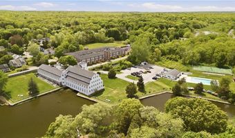 40 Web Ave 11, North Kingstown, RI 02852