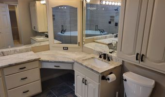 2428 W SILVERPOINT Way S, Bluffdale, UT 84065