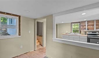 51 Knotty Oak Shr, Coventry, RI 02816