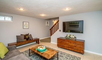 9 Top Notch Rd, Bartlett, NH 03812