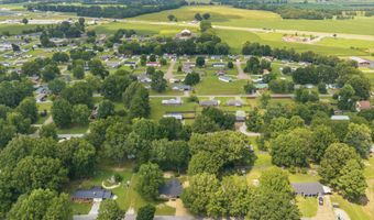 71 Tracy St, Bells, TN 38006
