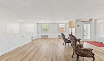 525 7th St, Altavista, VA 24517