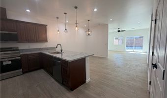 2804 Mercado Ct B, Bullhead City, AZ 86442