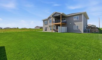 612 Iver Ave, Baltic, SD 57003