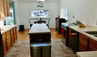 20 E MALLARD Dr E, Berlin, MD 21811