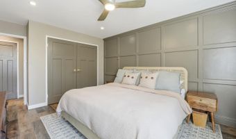 4390 LORCOM Ln #402, Arlington, VA 22207