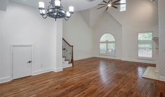 4144 Towne Green Cir, Addison, TX 75001