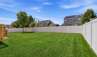 5 Adrift Ave, Barnegat, NJ 08005
