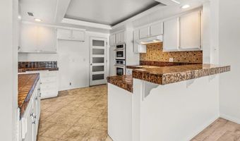 1110 San Jacinto Gln, Escondido, CA 92026