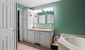 80 SANDPIPER Dr, Basye, VA 22810