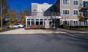 1001 Main St 4, East Greenwich, RI 02818