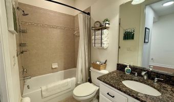 6418 MAYRA SHORES Ln, Apollo Beach, FL 33572