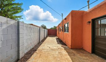 8004 HANNETT Ave NE, Albuquerque, NM 87110