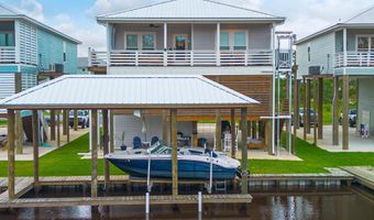 4167 Nineteenth St, Bay St. Louis, MS 39520