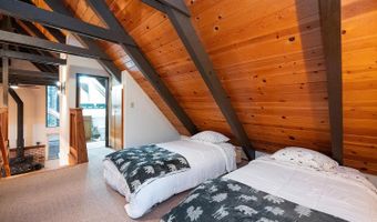 1760 Medina Dr, Arnold, CA 95223