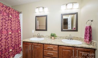 18 Alex Way, Asheville, NC 28806