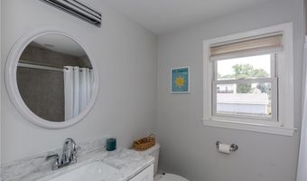 5 Standish Ave, North Providence, RI 02911