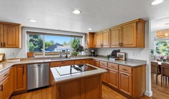 61211 Mount Vista Dr, Bend, OR 97702