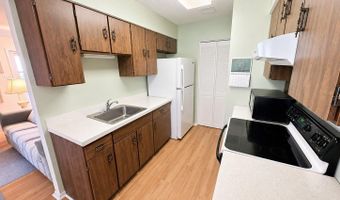 7 S Seas Ct, Barnegat, NJ 08005