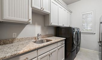 220 Bearclaw Cir, Aledo, TX 76008