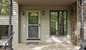 155 CONNIE, Basye, VA 22810