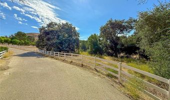 6461 Chesebro Rd, Agoura Hills, CA 91301