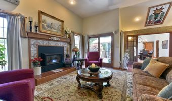 625 McKay Rd, Amsterdam, NY 12010