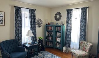 41 Grove St, Belfast, ME 04915