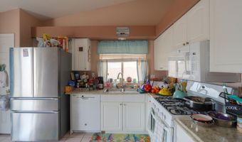 8735 W PINEVETA Dr W, Arizona City, AZ 85123
