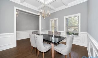 22920 Ledges Dr, Athens, AL 35613
